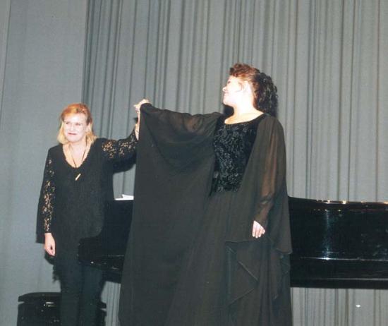 Liisa Pimiä, piano ja Anna-Maria Jurvelin, sopraano